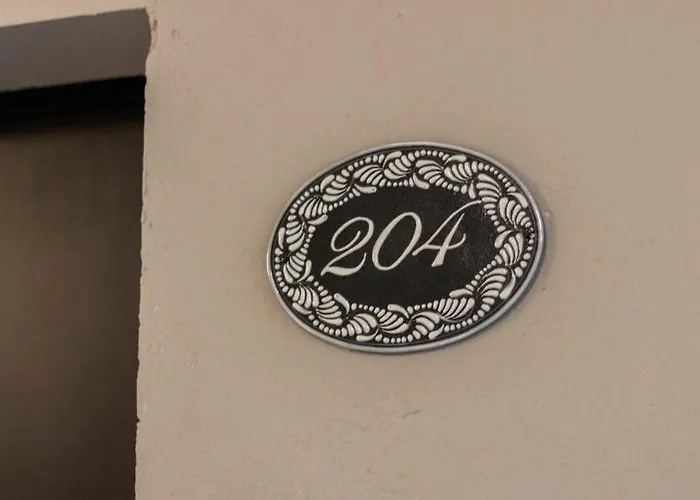 204 Historic Center 2bdrm 2bath Ac Rooftop Apartment *
