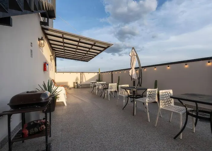 Apartment 204 Historic Center 2bdrm 2bath Ac Rooftop *